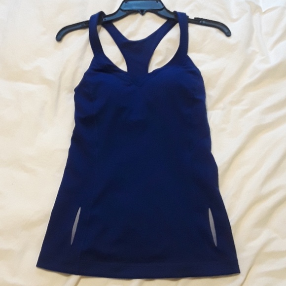 Workout tank - Picture 2 of 4